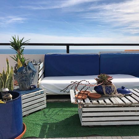 Blueview Apartment Lagos Bagian luar foto