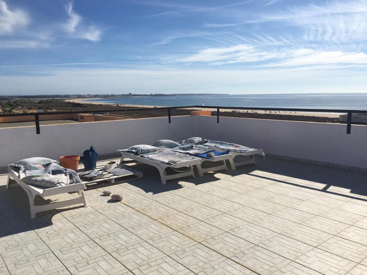 Blueview Apartment Lagos Bagian luar foto