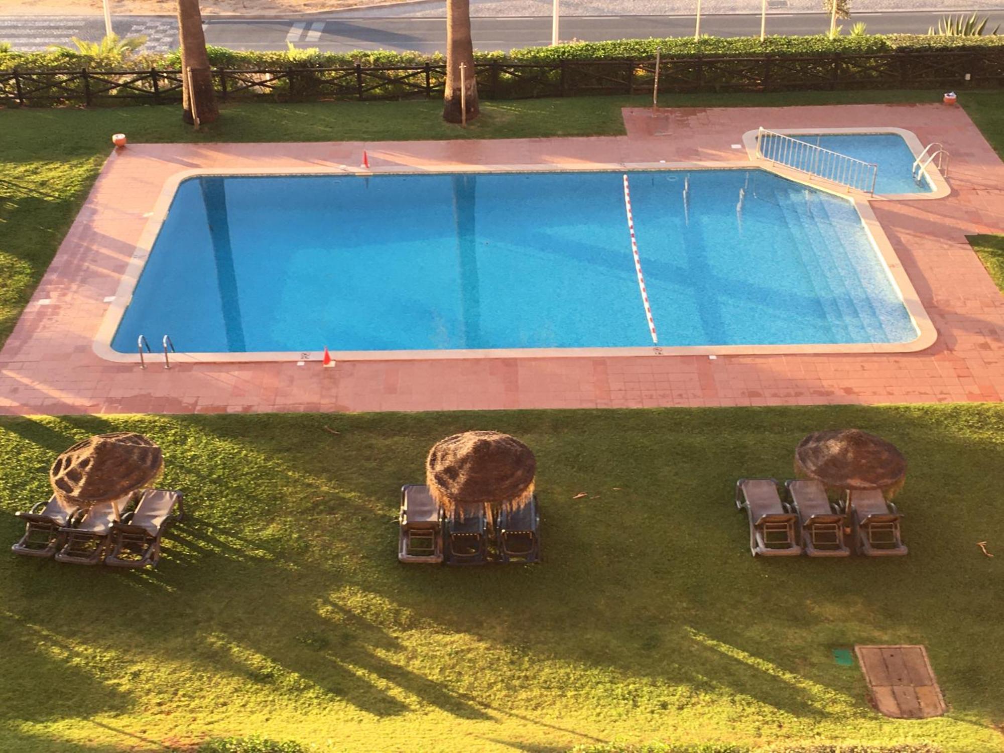Blueview Apartment Lagos Bagian luar foto