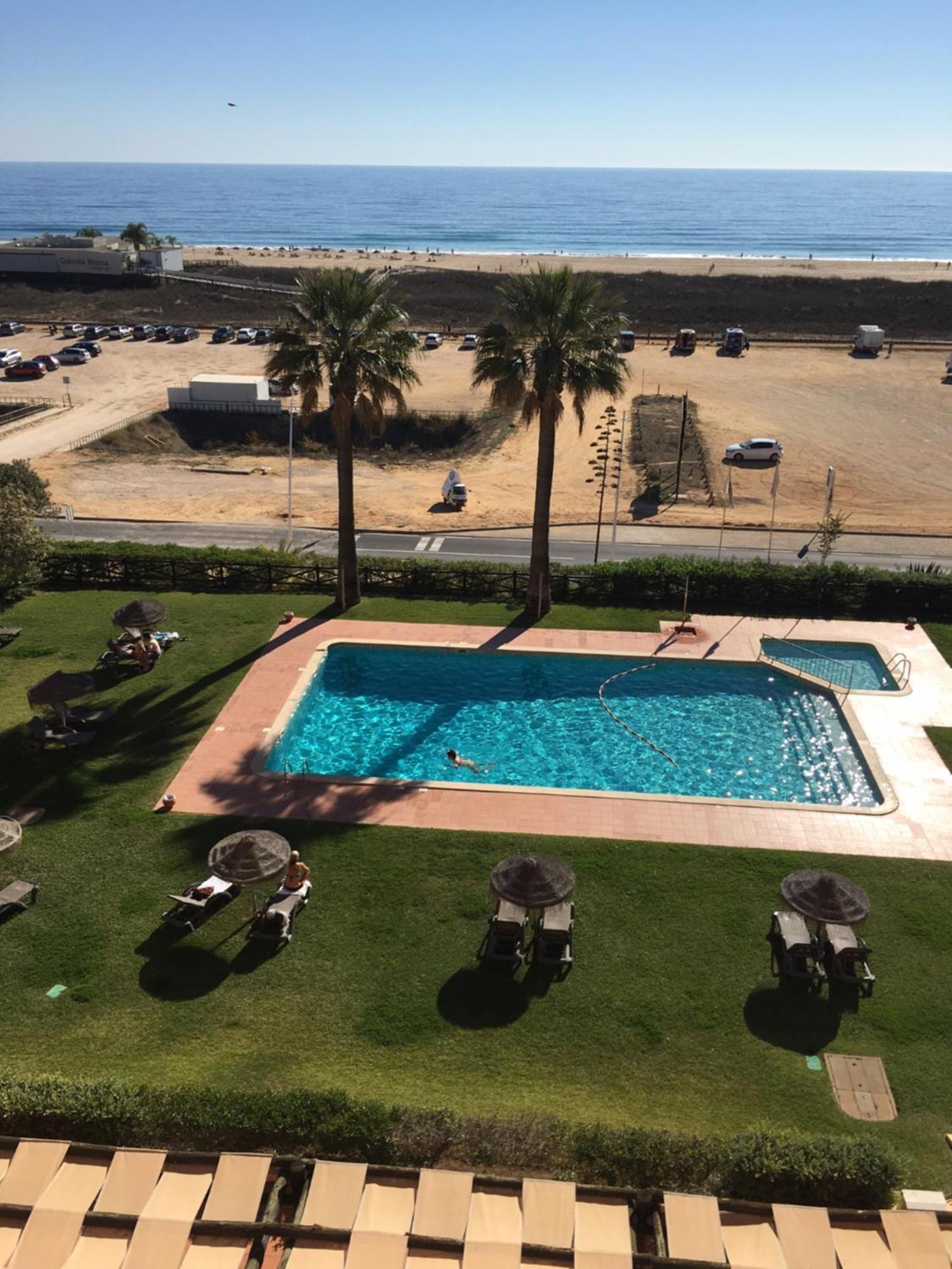 Blueview Apartment Lagos Bagian luar foto